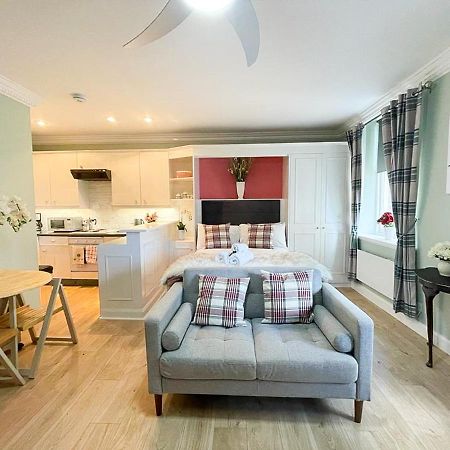 Snug Studio On The Grassmarket, 5Mins From Castle Эдинбург Экстерьер фото